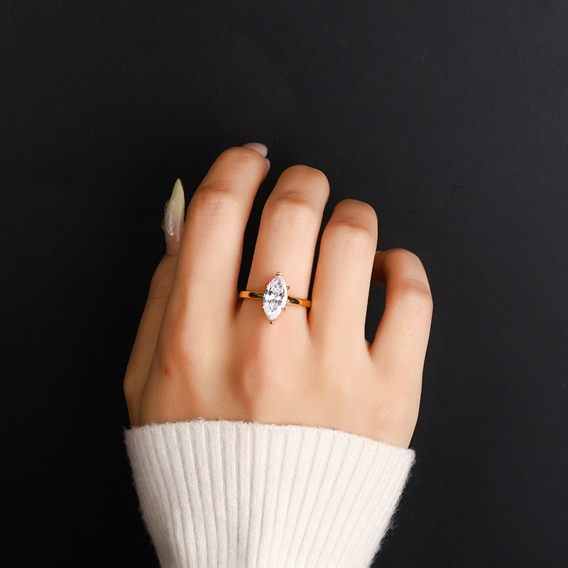 Cross-border foreign trade new s925 sterling silver moissanite ring horse eye mosan simple sei women's ring in stock wholesale