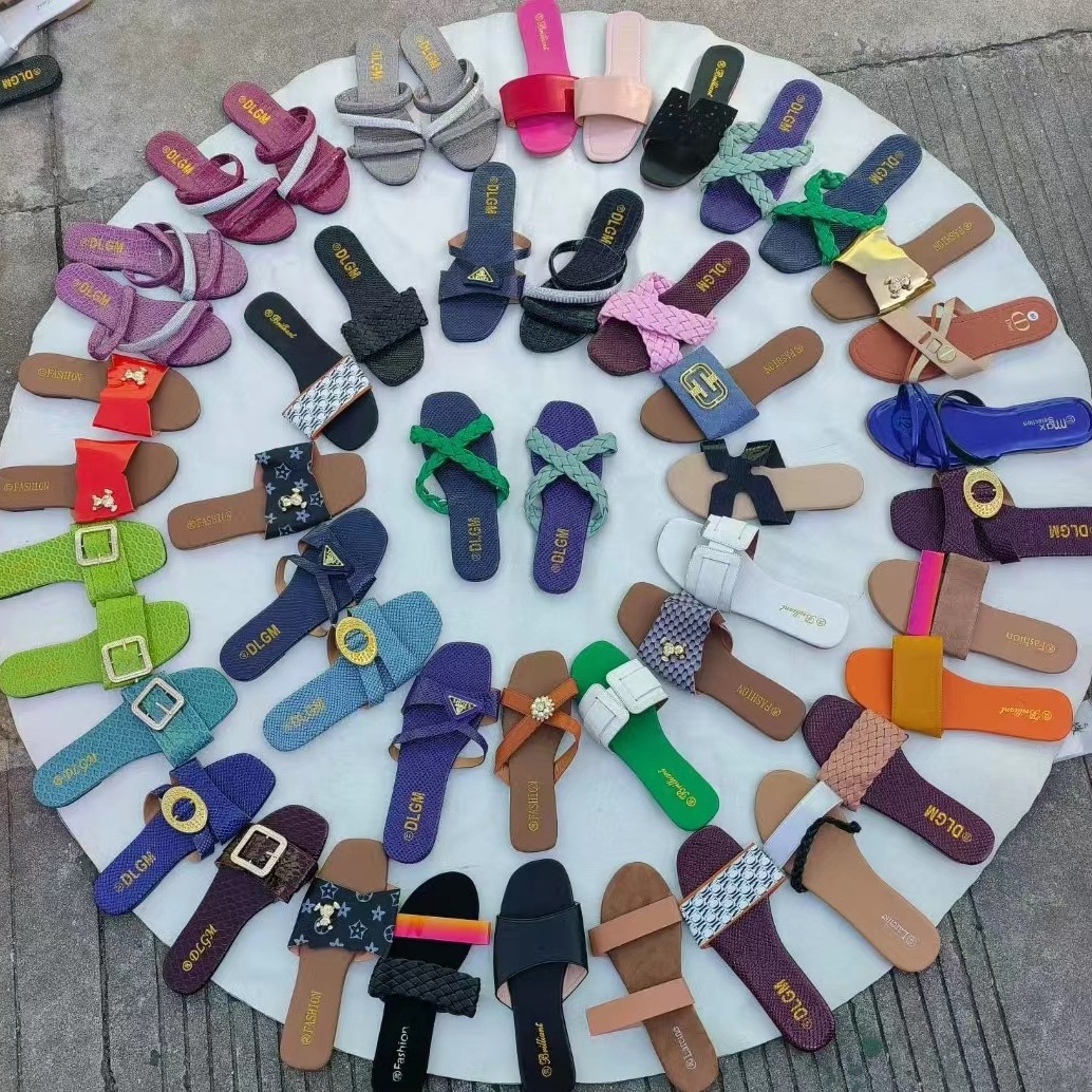 Кросс-браундер шлепанцы европейского и американского стиля с бриллиантом плюс размер бантик женские однотонные плоские сандалии ленивые шлепанцы
