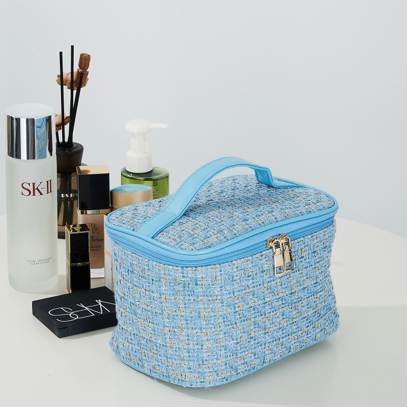 New Style Small Fragrance Cosmetic Bag for Women K-Style Large Capacity Ins Style Popular Satchel Toiletry Cosmetics Bag Factory Wholesale
