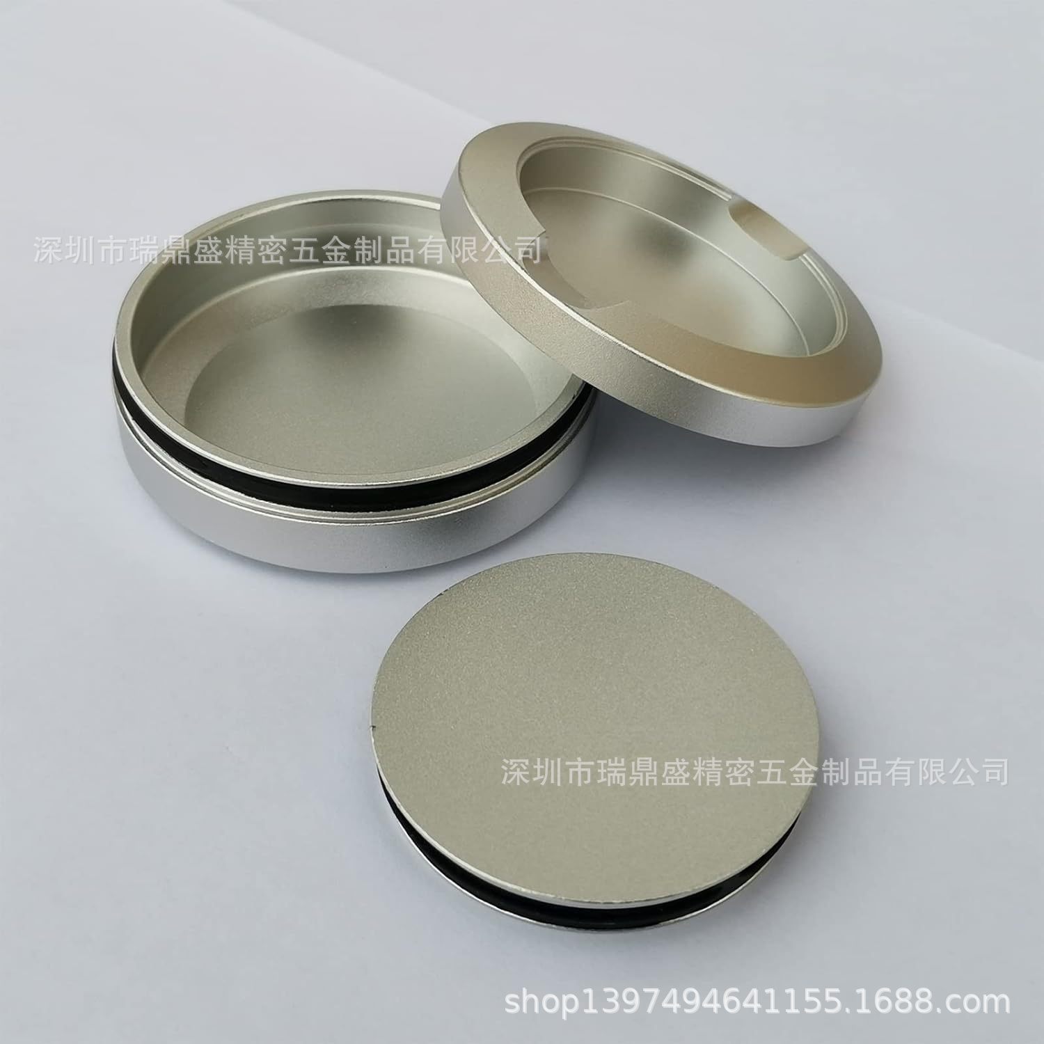 Factory direct exquisite aluminum alloy cigarette box three-layer CNC aluminum box simple aluminum cigarette box can be fixed color logo