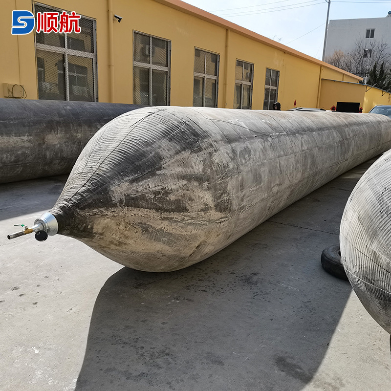 Supply Ship Water Supply and Drainage Pipeline Load-Bearing Rubber Inflatable Ball 1.8* 15m Marine Inflatable Rubber Air Bag