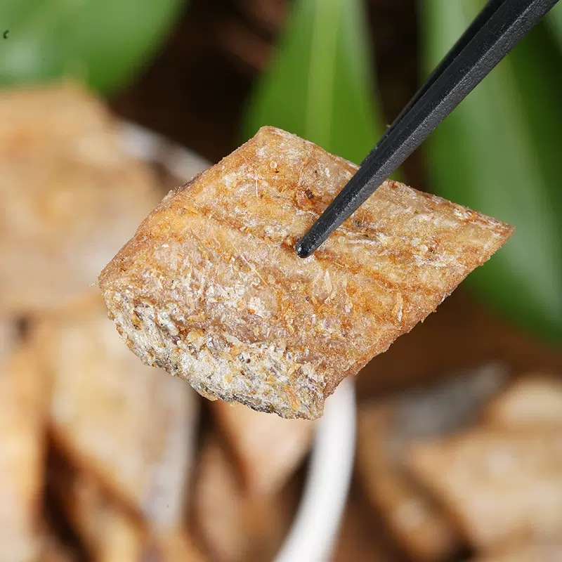 Ready-To-Eat Crispy Hairtail Fish Segments, Non-Fried, Bagged, Direct from the Source Factory, Wholesale for Catering, Fresh Seafood