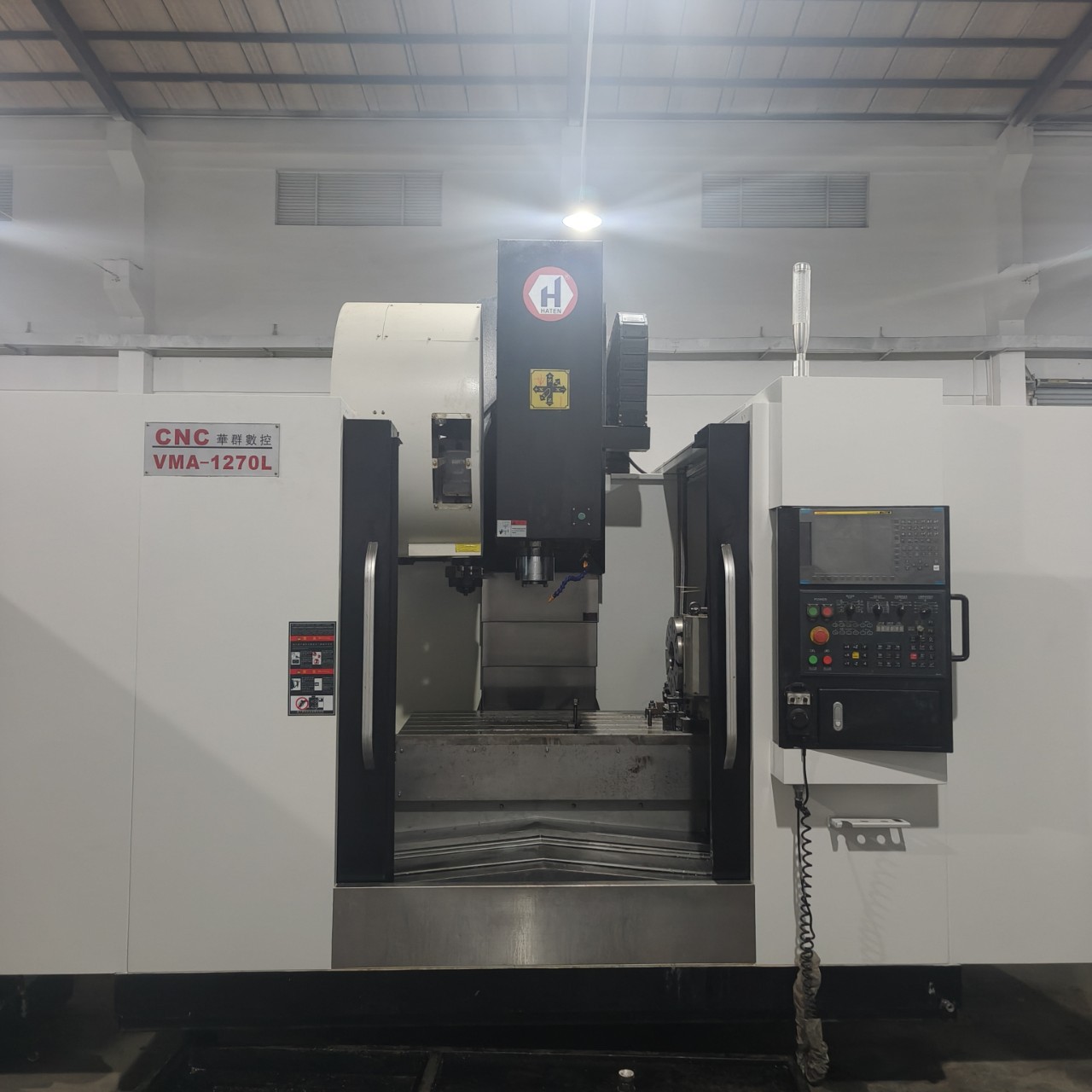 Дунгуань продажа б/у станков Хуачунь 1270L вторая линия одно жесткое обработка, система Fanuc-0I-Mf