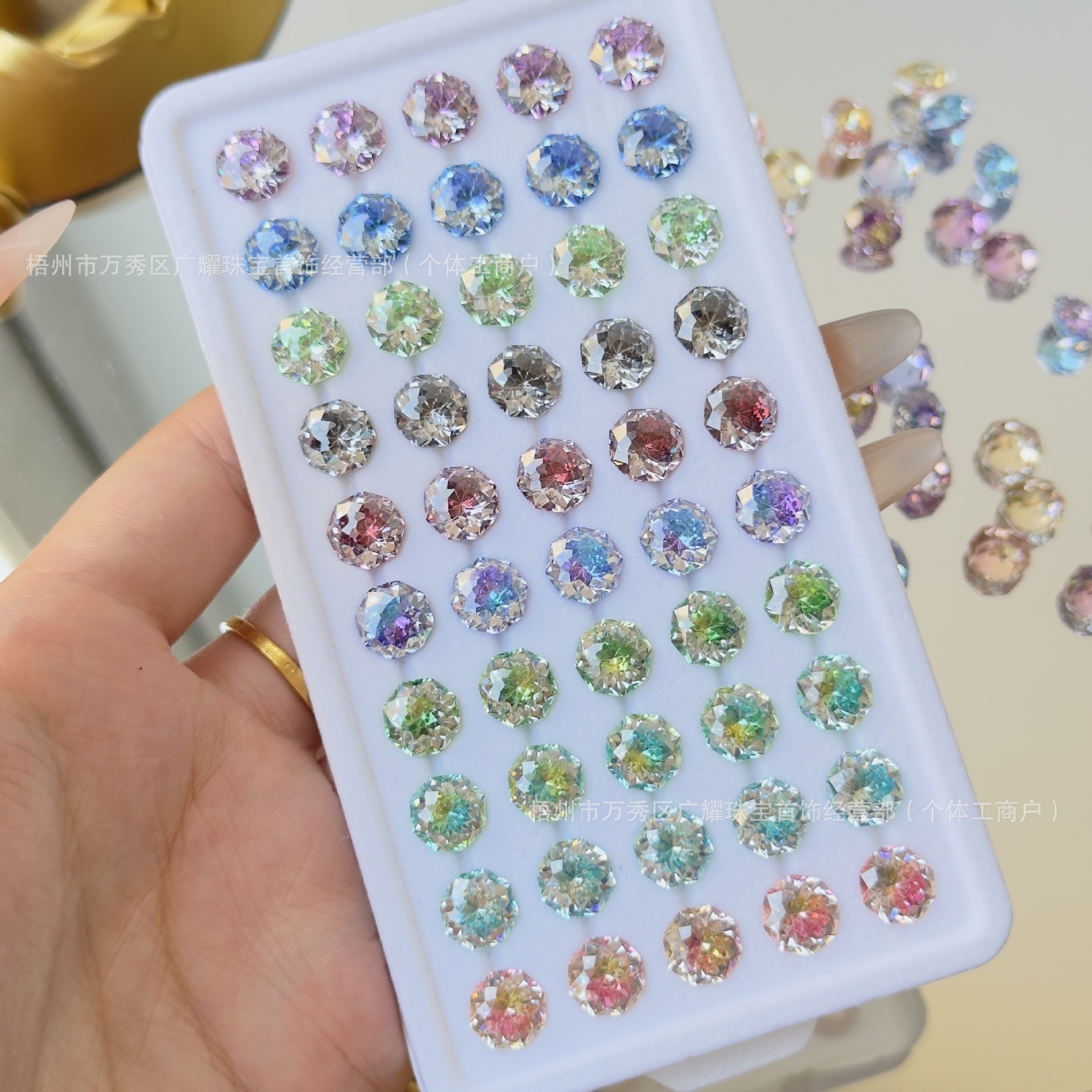 Explosive 6mm 8mm Gradient Color Sugar Heart Bouquet Cut Zircon Octagonal Pointed Bottom Loose Stone Popular Zircon