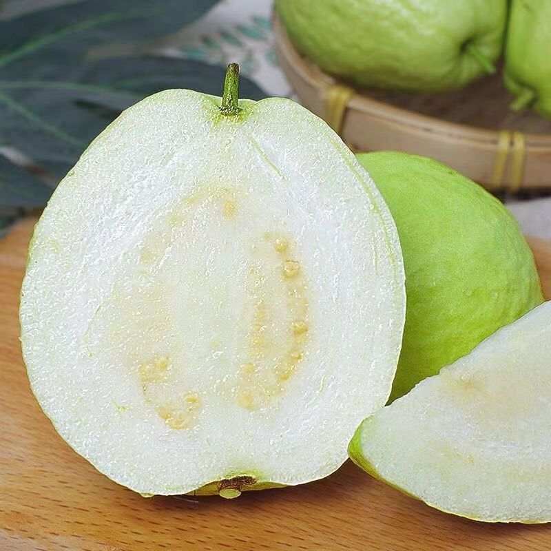 Guangxi Soft and Sticky Red and White Heart Guava Mix 2.5kg Fresh Fruit Guava Crispy Sweet Soft Sticky Rouge Guava