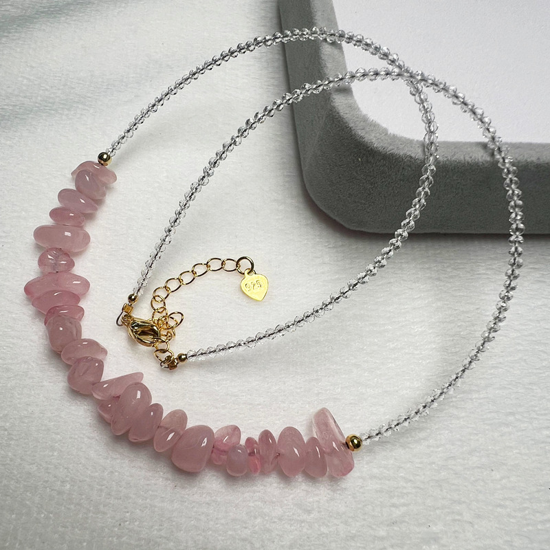 Ins Versatile Necklace Strawberry Crystal Garnet Tourmaline and Other Crystal Gravel Necklace Length 40cm Accessories Color Retention