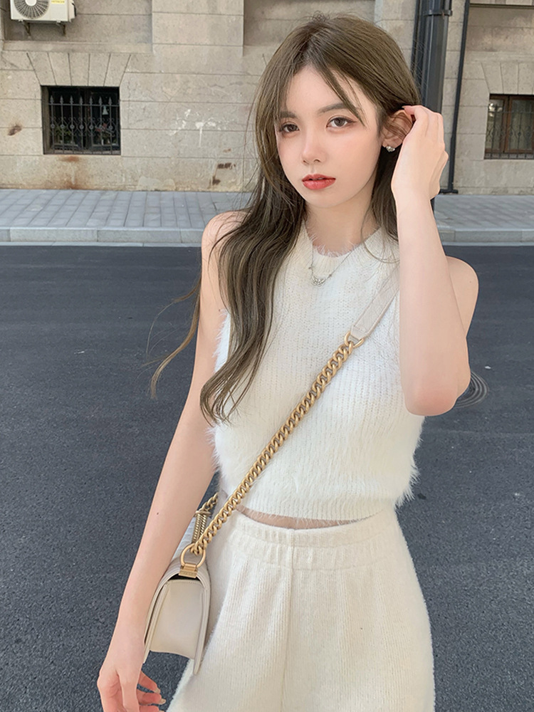 Mink Velvet Vest Women's Autumn and Winter Sexy Sleeveless Furry Short Top Soft Waxy Inner Plush Base Shirt