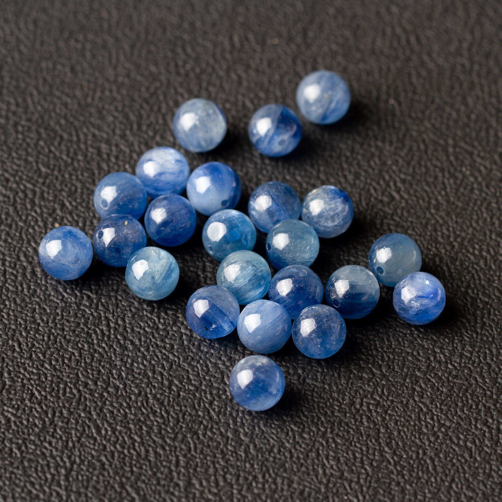 7A Natural Kyanite Scattered Beads Bracelet DIY Handmade Bead Crystal Single Round Bead Accessories Necklace