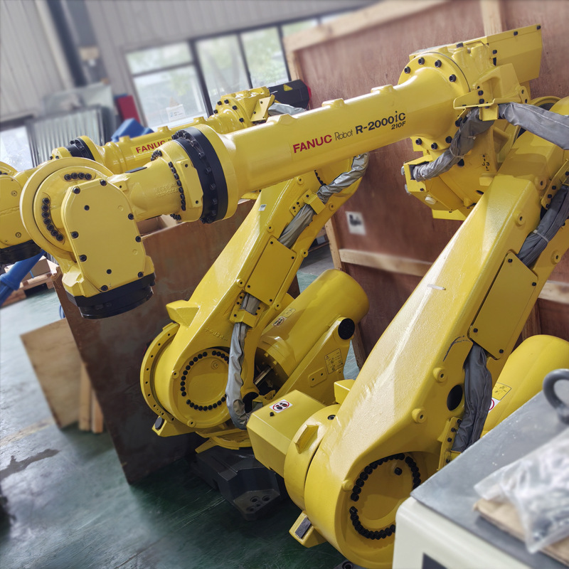 Used Fanuc R-2000iC Robot Load 165KG/210KG Handling Palletizing FANUC Mechanical Arm