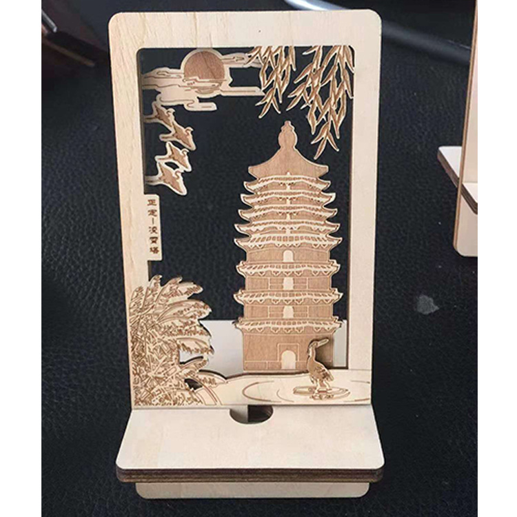 2022 new wholesale wood carving Chinese style tourist souvenir wooden desktop mobile phone holder campus cultural creative gift