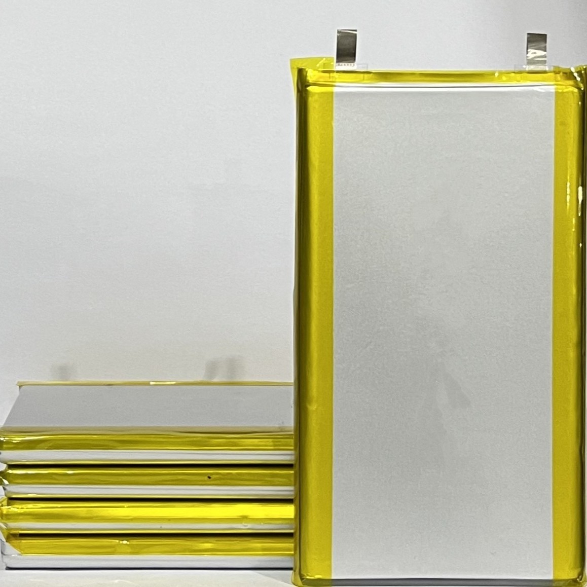 1170129 Polymer Lithium Battery 13000 Ma 3.7V Power Bank Mobile Power Battery Is Light and Portable