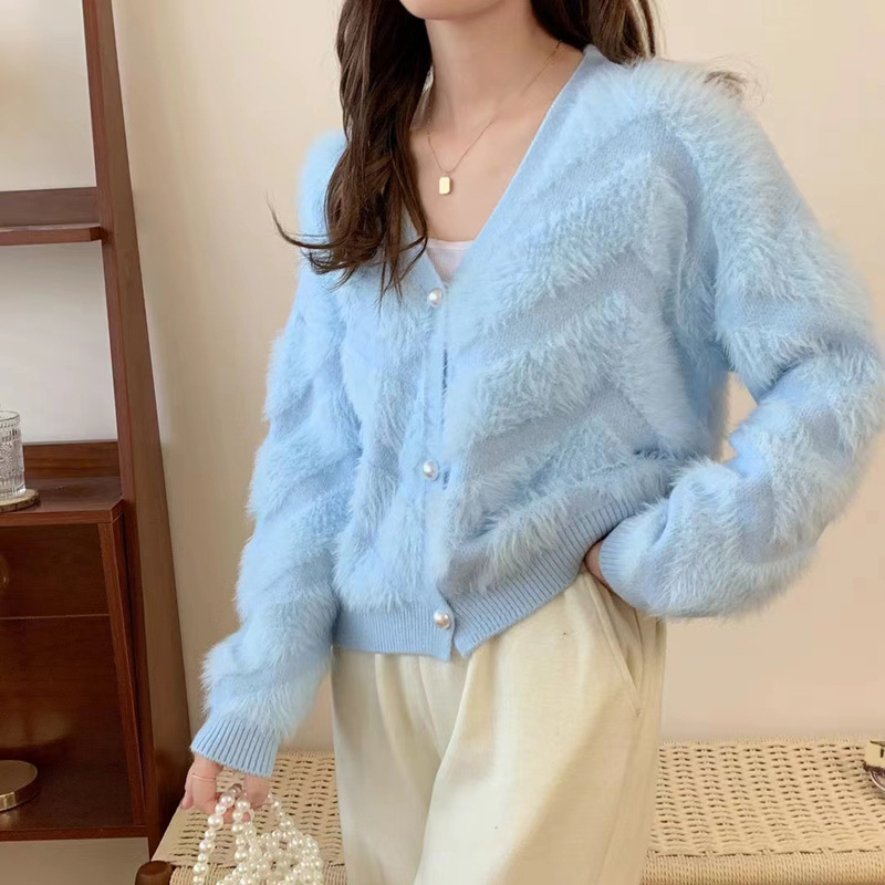 Imitation Mink Velvet Autumn and Winter New Knitted Sweater Women's Jacket French Style V-Neck Soft Waxy Loose Age-Reducing Cardigan