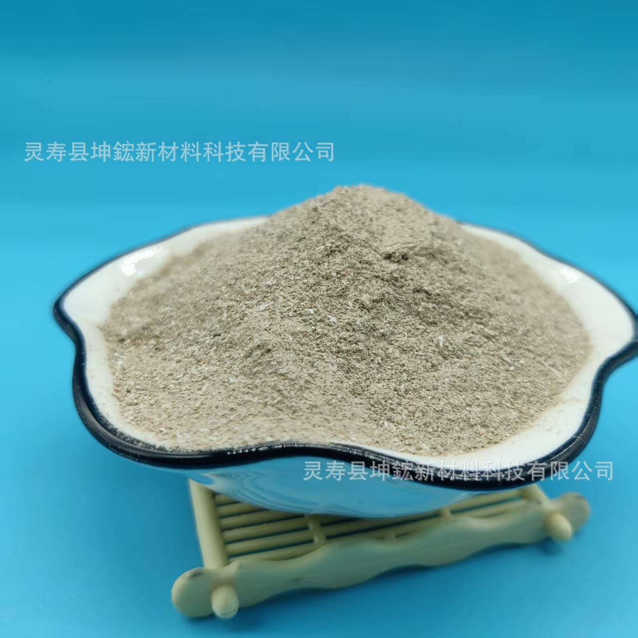 Порошок и гранулы ракушек, специальные добавки кальция для корма крупного рогатого скота, овец и других животных