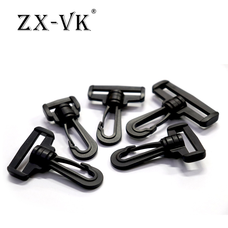 Manufacturers in stock bags plastic turn hook plastic buckle turn hook hook rotating hook universal hook shoulder strap hook hook