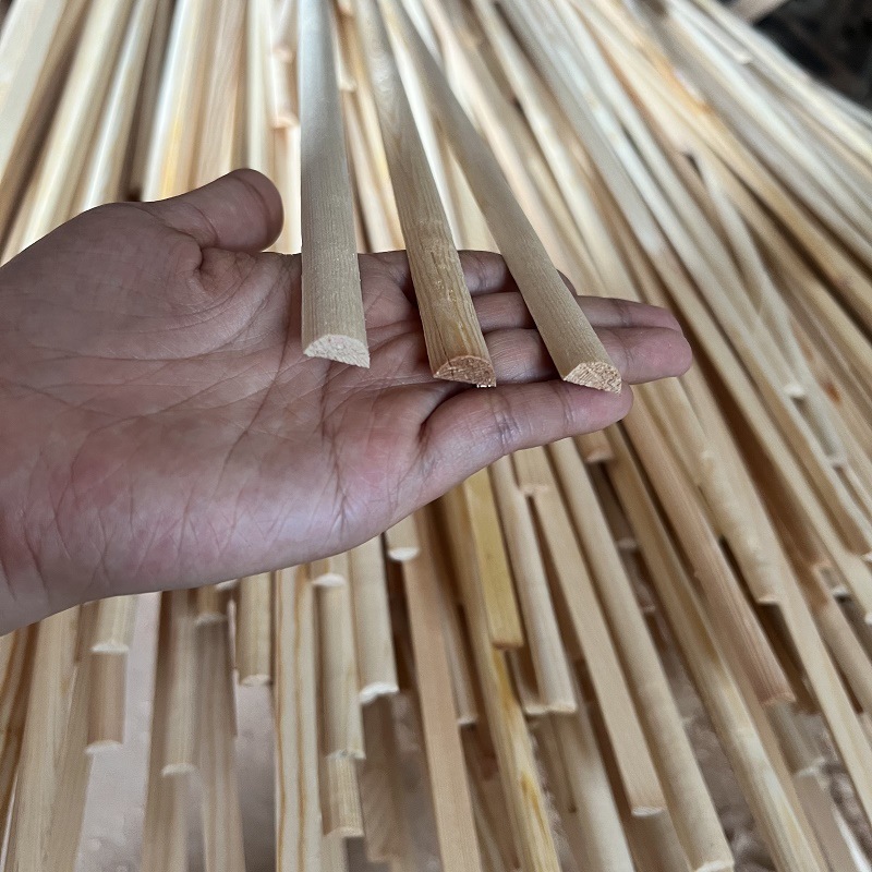 Solid wood line source wholesale semicircle modeling wood line manufacturers direct supply pine small size semicircle wood line wood strips