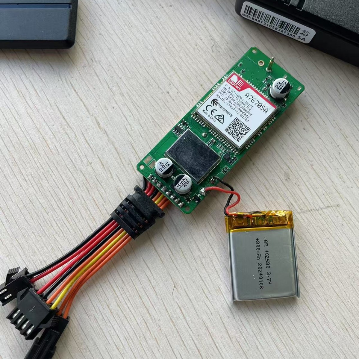 J16 4G+2G Cross-Border Car Positioning Anti-Theft Device Cross-Border Electric Motorcycle Tracker Gps Tracker