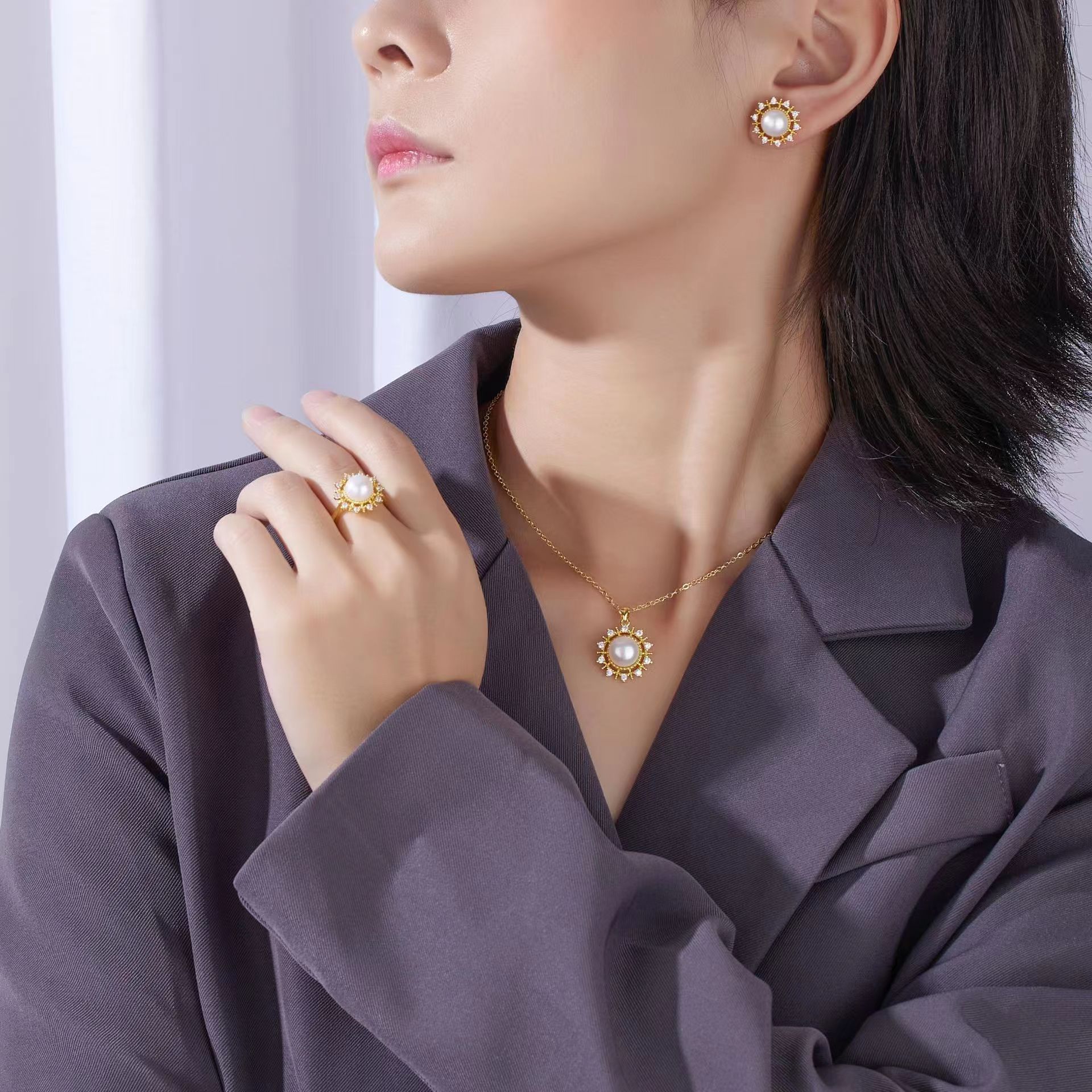 Korean version of retro light luxury all-match fashion fresh water pearl ring earring pendant three-piece women's empty holder finished wholesale