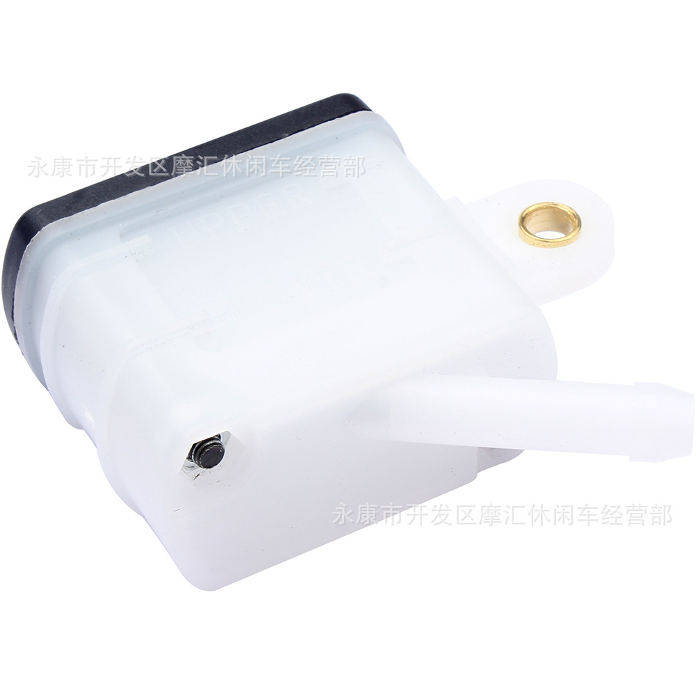 Off-road motorcycle street bike ATV four-wheel beach Ding car card rear brake pump master cylinder oil cup liquid storage tank CBR600RR