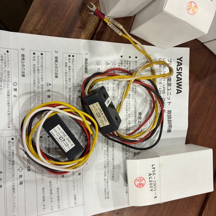 Тормозной выпрямитель робота Yaskawa Lpse-2H01-E старая модель Lpse-2H01 без E