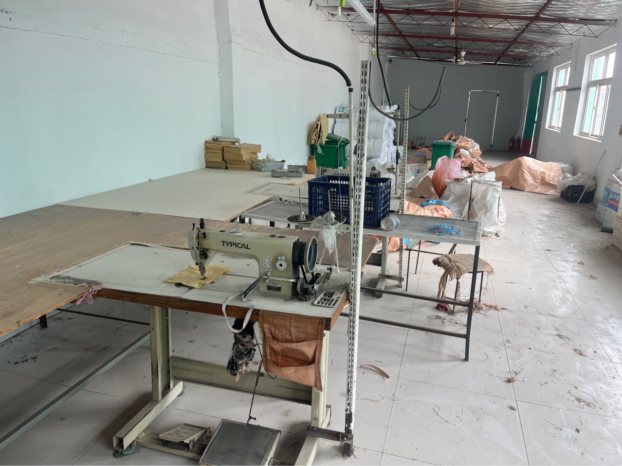 Standard Gc0303 Synchronous Car Leather Thick Material Sewing Machine Industrial Sewing Machine