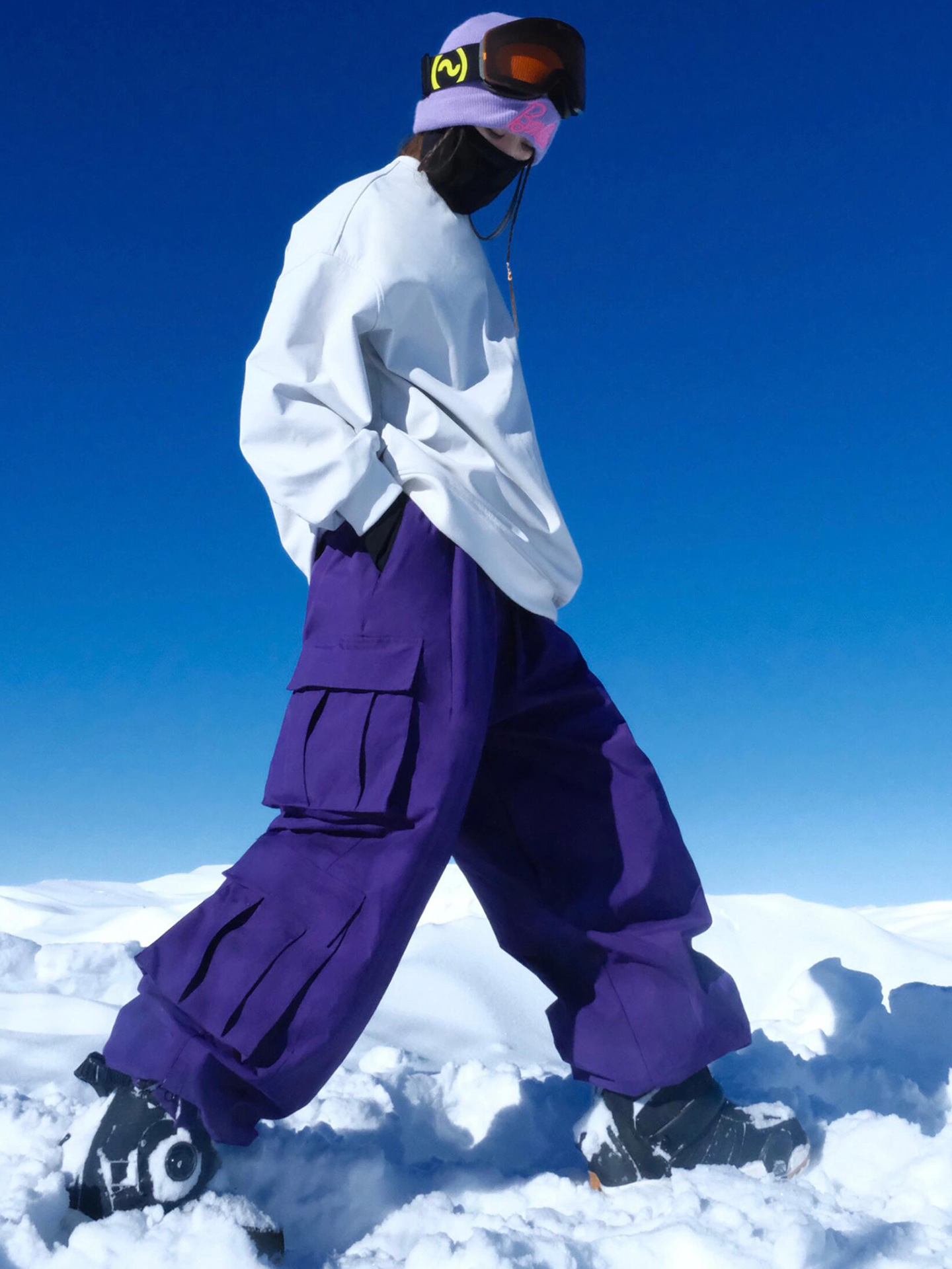 Ice Degree Outdoor Fleece-Lined Thickened Ski Suit for Men and Women, Cute Rabbit Sweatshirt, Windproof Multi-Pocket Ski Pants