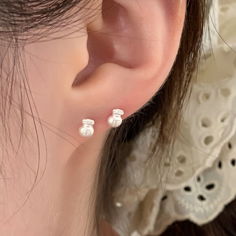 Dorothy S999 Sterling Silver Money Bag Earrings for Women, Exquisite and Compact, Pure Silver Mini Earrings, Simple and Versatile Earrings and Earrings
