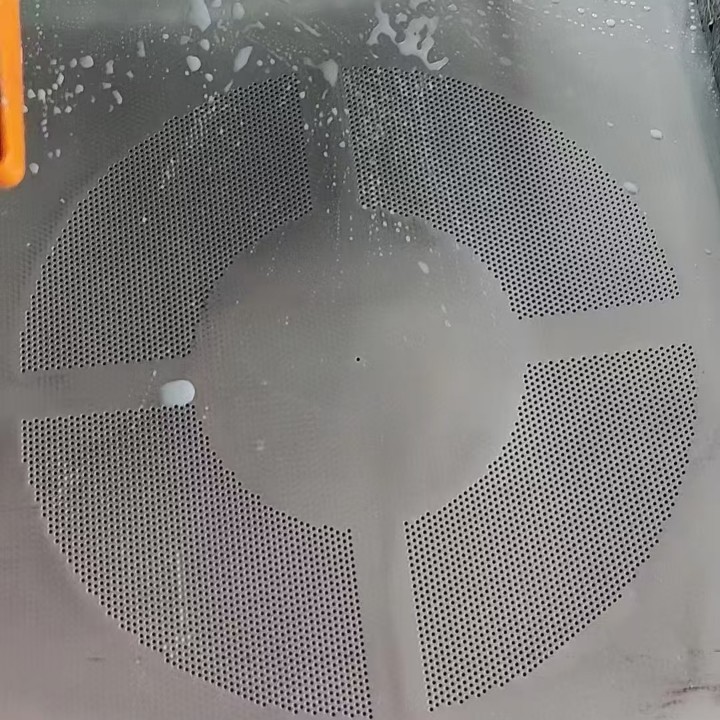 Оцинкованный рулонный лист, перфорированная сетка, круглая отверстие, нержавеющая сталь, защитная сетка, перфорированный лист для сушки и изоляции