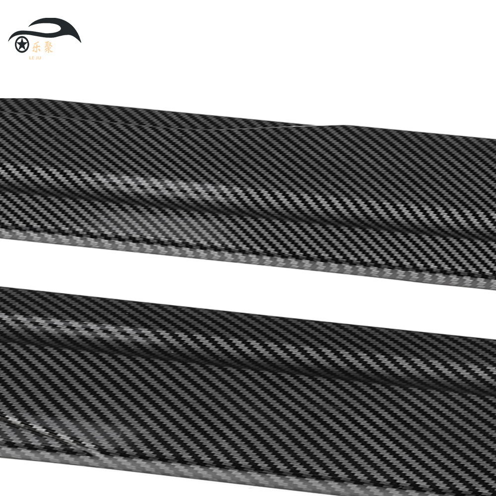 Car Universal Side Skirt Split 4-Segment 2.2cm Modified Small Surround Side Shovel 2m Bright Black and Red Side Skirt Blade