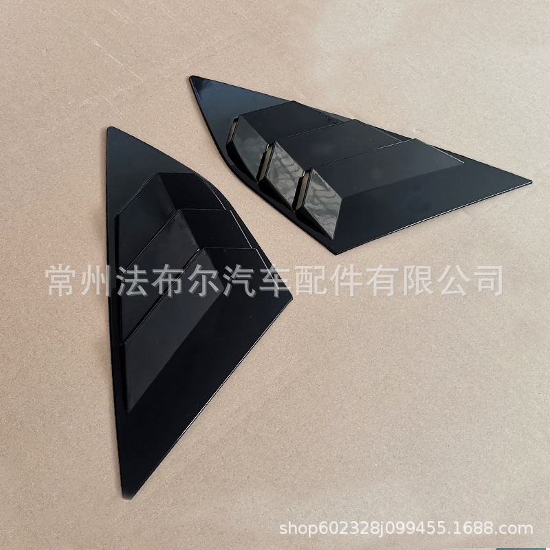 Suitable for 12-18 Ford Focus Shutters Rear Triangle Window Decoration STRS MK3 Shutters Hatchback