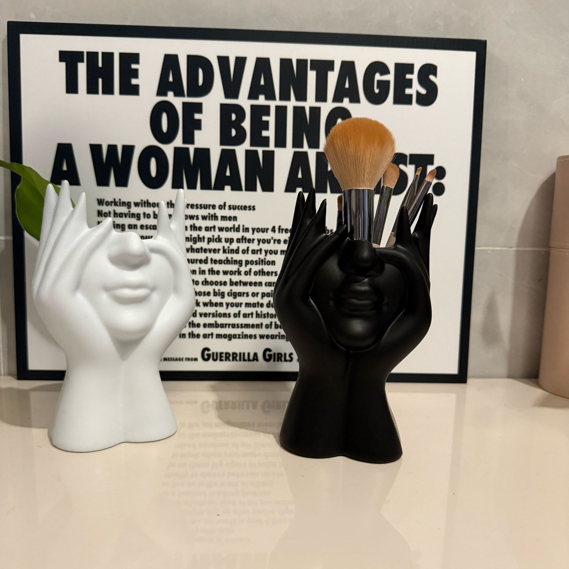 Кросс-бордерный креативный стиль для тела, офисные принадлежности, настольный многофункциональный органайзер для ручек, подставка для кистей для макияжа, декор