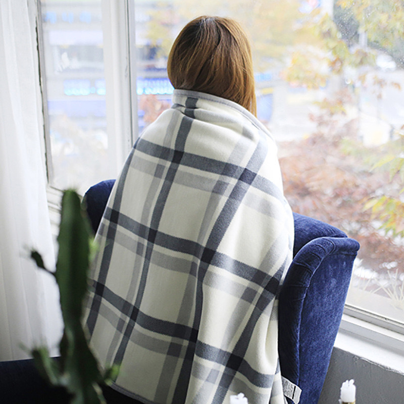 Spring and Autumn Thickened Multifunctional Plaid Shawl Blanket Office Fleece Nap Blanket Cover Blanket Sofa Blanket Lazy Blanket with Buckle