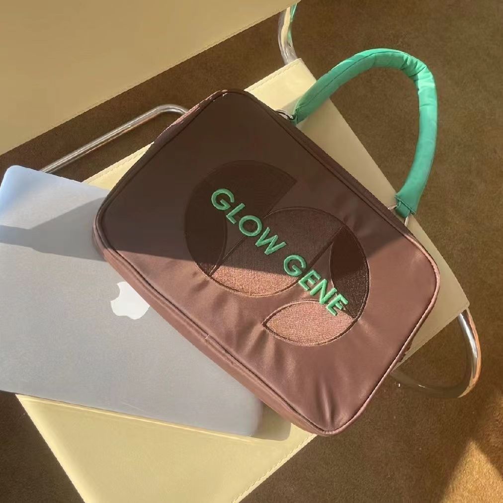 2024 Explosions Shoulder Coffee Contrast Color Apple 14-inch 16-inch Computer Bag Shockproof Notebook Bag Dual-use