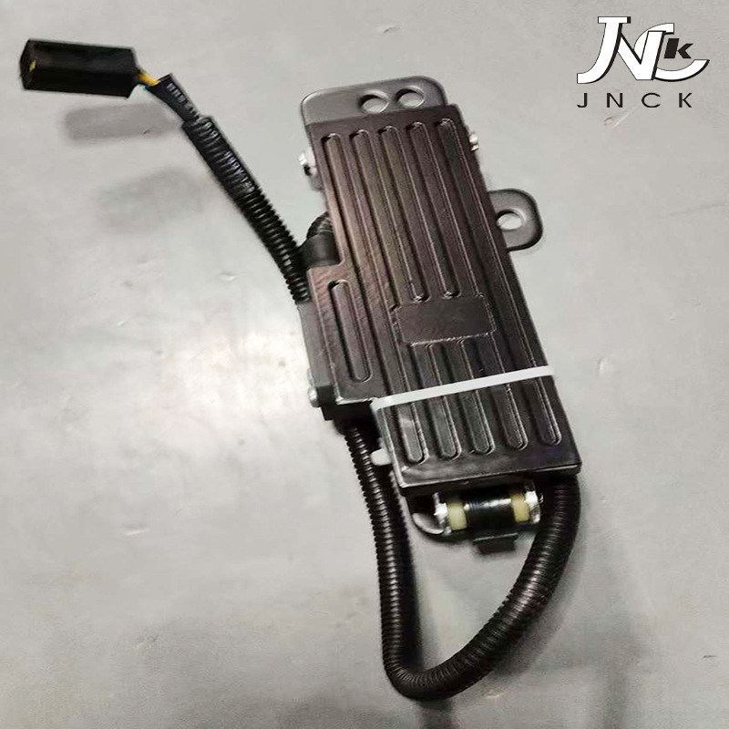 Auto Parts Cross-border Applicable Yuchai Electronic Accelerator Pedal EF2-4B22-FD