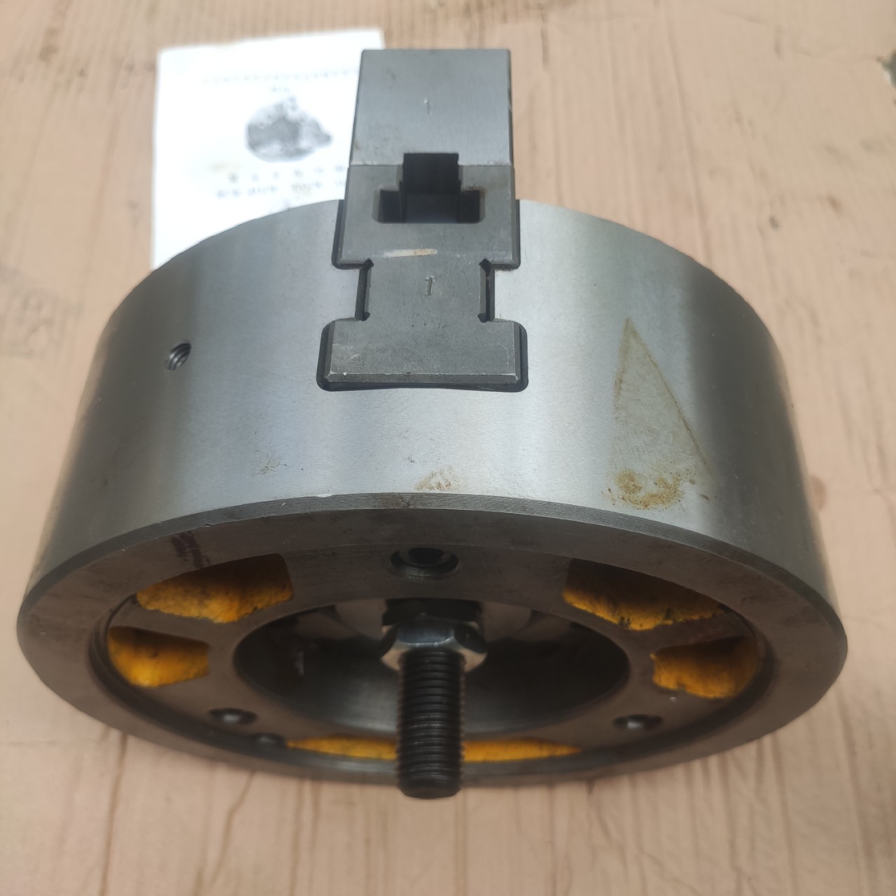 Machine lathe Wuxi Jianhua three-jaw wedge power chuck K 51 500