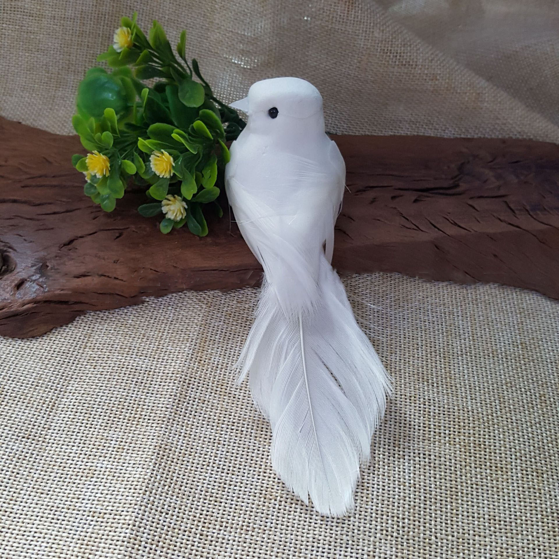 Small white pigeon with floating hair/medium white pigeon/12cm White Pigeon