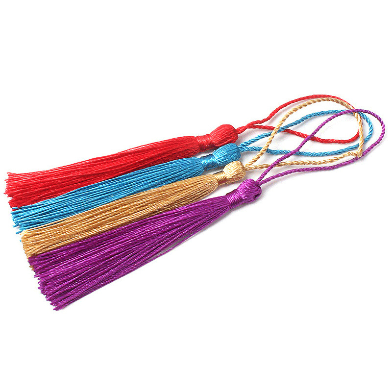 Factory wholesale tassel small hanging spike Chinese knot tassel bookmark small tassel spike pendant fan spike