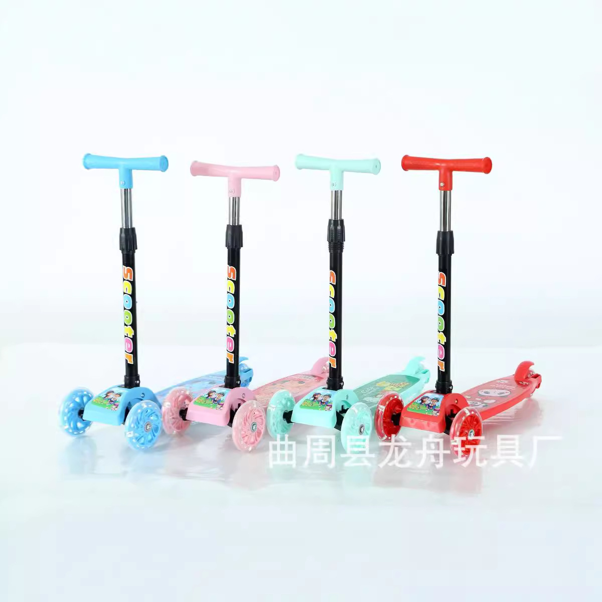 Wholesale Gift Folding Kids Scooter 2-8 Years Old Tricycle Flash Biker Baby Scooter Toy Baby Car