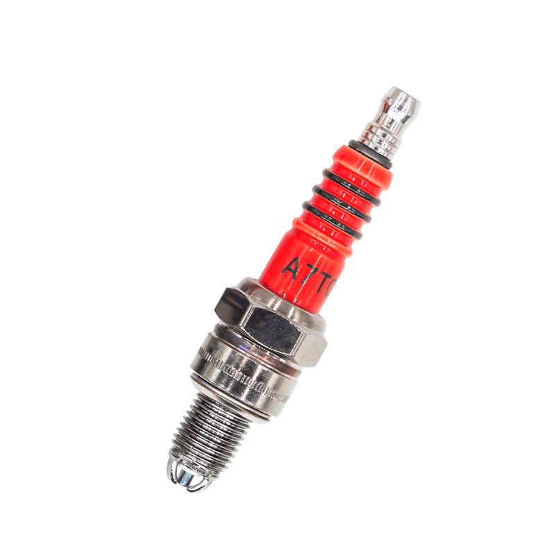 Motorcycle spark plug pedal curved beam car 70/110/125/150 burner D8TC/A7TC three-jaw spark plug