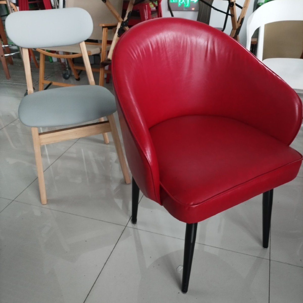 New Dining Table and Chairs for Home Use, Light Luxury Soft Backrest Chairs, Leisure Negotiation Chairs, Italian Minimalist Dining Chairs, Computer Chairs