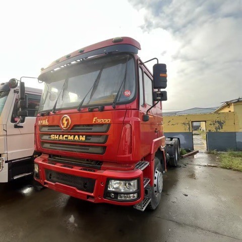 Howo Delong Tractor Head Stock for Cross-Border Export, Used 10-Wheel Mining Transport Truck Head, 371 Horsepower Freight