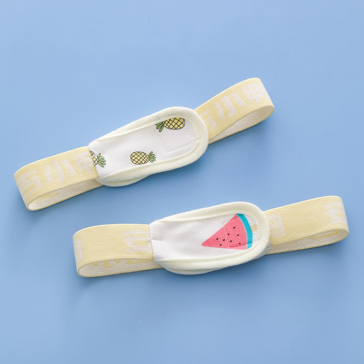 Velcro Diaper Diaper with Baby Fixed Strap Threaded Buckle Wholesale Spot Adjustable Newborn