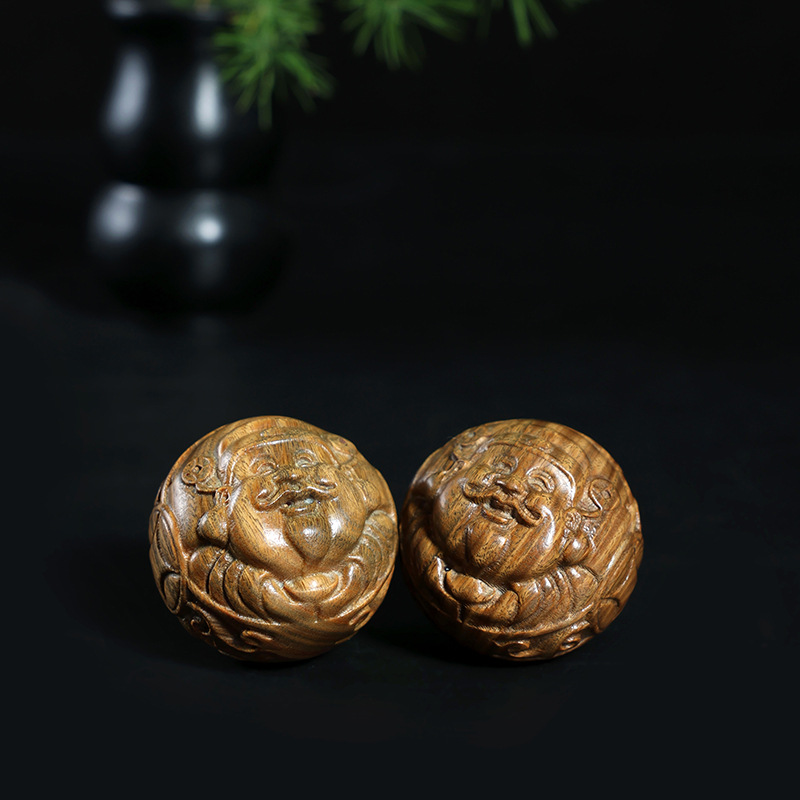 Green sandalwood Fulu double-hand ball solid wood small god of wealth Maitreya Buddha sandalwood hand piece health care ball fitness ball plate to play