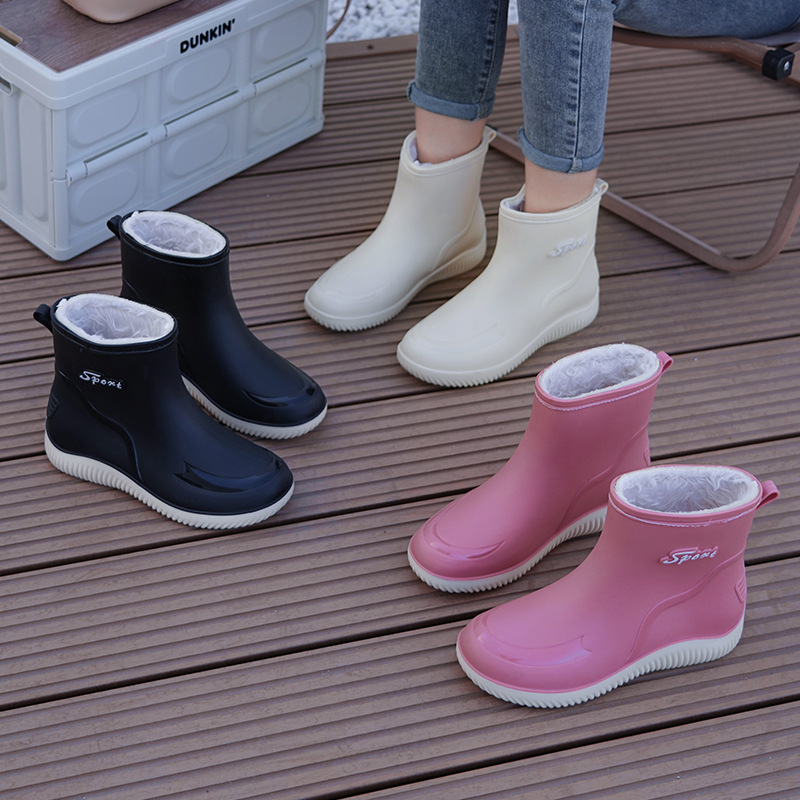Fashionable Velvet Mid-Tube Rain Boots for Women, Autumn and Winter New Preppy Style Anti-Freeze, Non-Slip, Waterproof Shoes, Wear-Resistant Thick-Soled Rain Boots