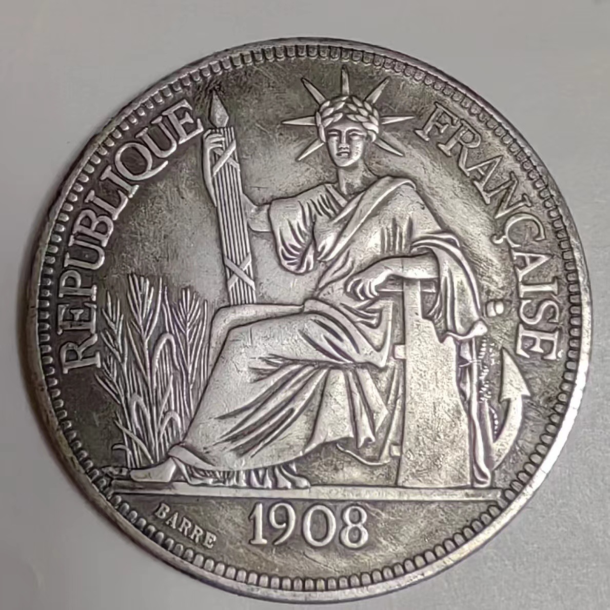 Factory Direct Sales One or Two Antique Silver Dollars from the United States in 1908 with a Diameter of 45mm, Copper Core, Silver-Plated, Seven Head Bases