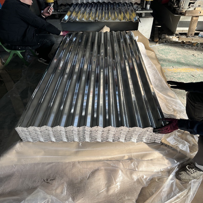 Aluminum Roll Processing Pressed Tile Aluminum Corrugated Board Roof Aluminum Alloy Corrugated Board Corrosion-Resistant Windproof and Thermal Insulation