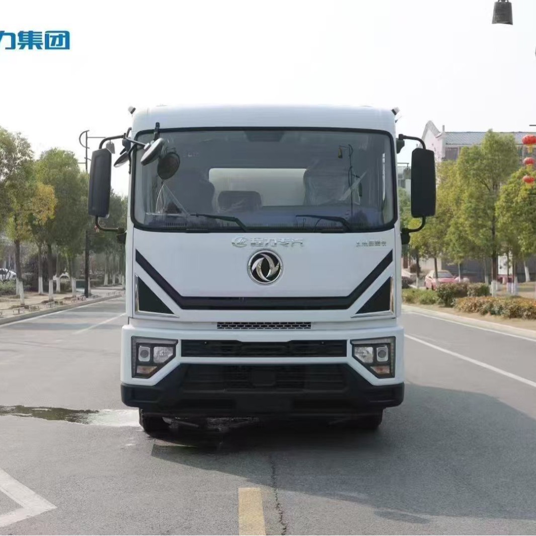 Dongfeng 10-Cubic Meter, 12-Cubic Meter, 15-Cubic Meter Sprinkler Trucks, Dust Suppression Trucks, Spray Truck Manufacturers Offer Many Discounts Globally