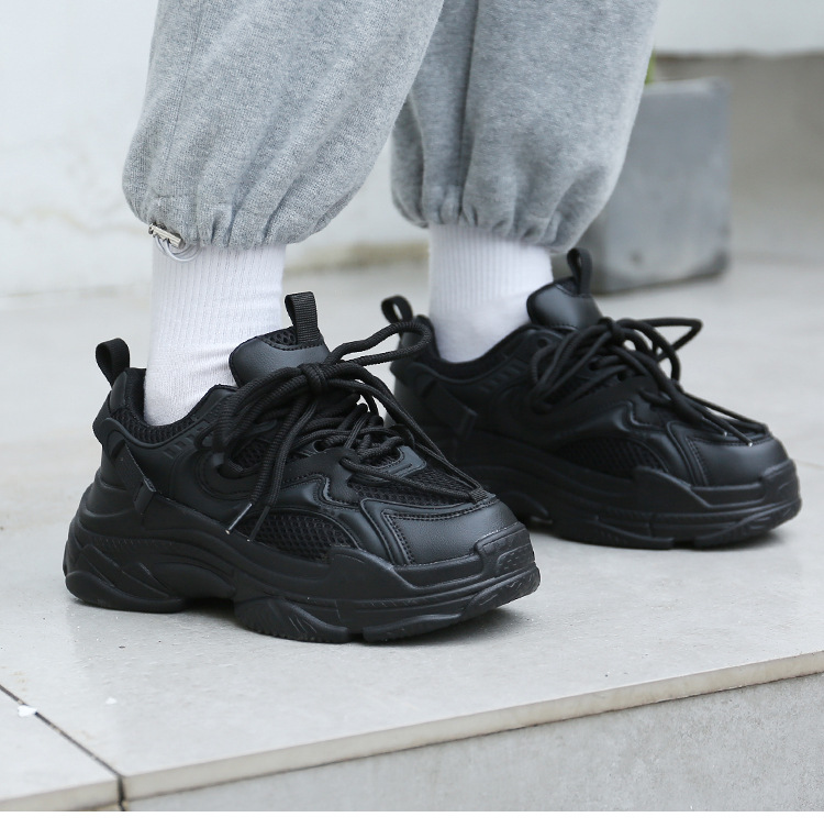 Men's Shoes Summer New Mesh Shoes Breathable Thick Sole Height Increased Black 2023 New Men's Casual Sports Shoes Fleece-lined