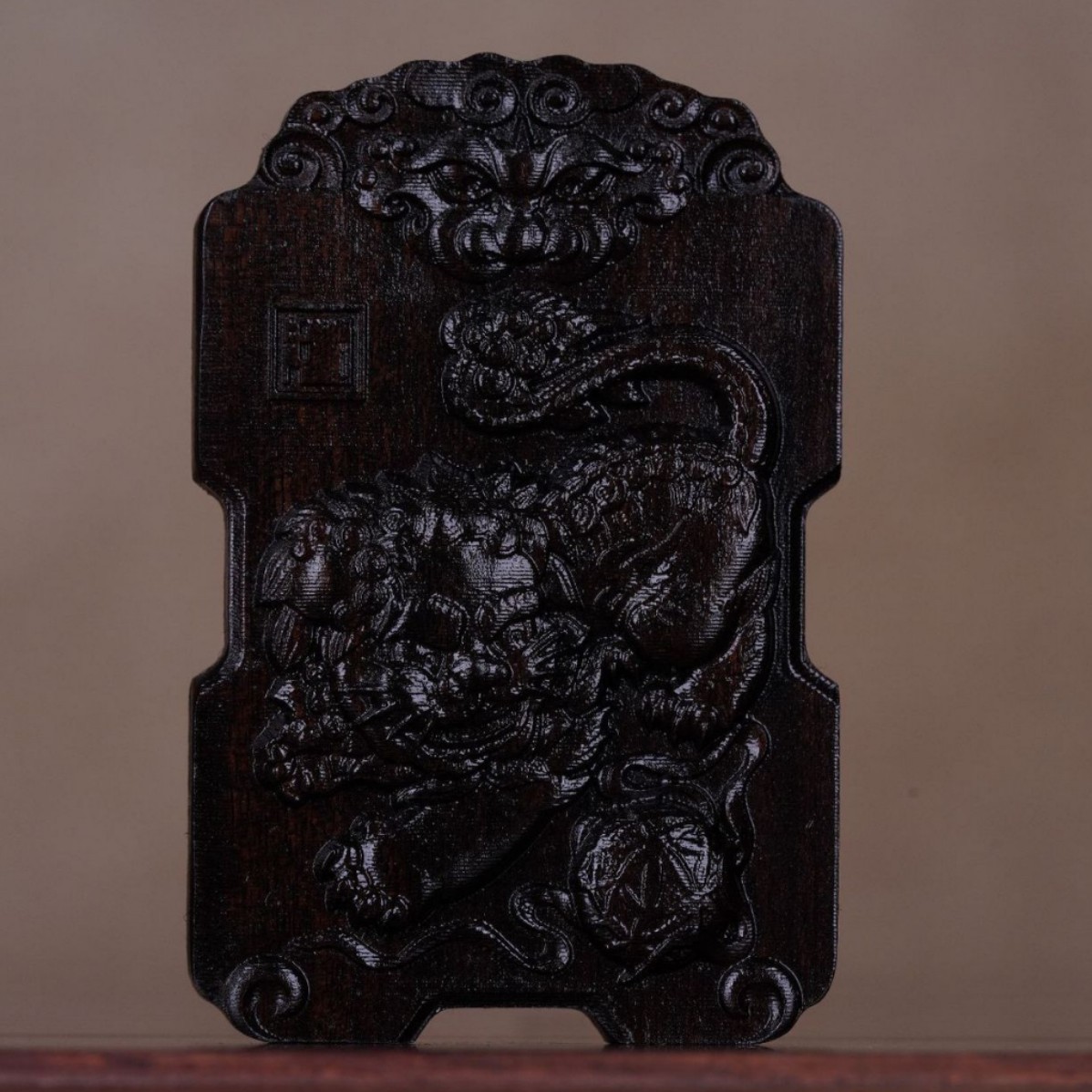 Подвеска из агарового дерева Пиксиу Автомобильный подвесной орнамент, резная подвеска из агарового дерева дракон, пустая подвеска из агарового дерева для крепления в автомобиле