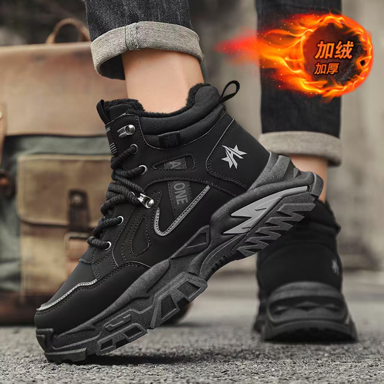 High-Top Men's Shoes Winter 2025 New Plush Warm Thickened Cotton Shoes Sports Dad Shoes Northeast Outdoor Snow Boots