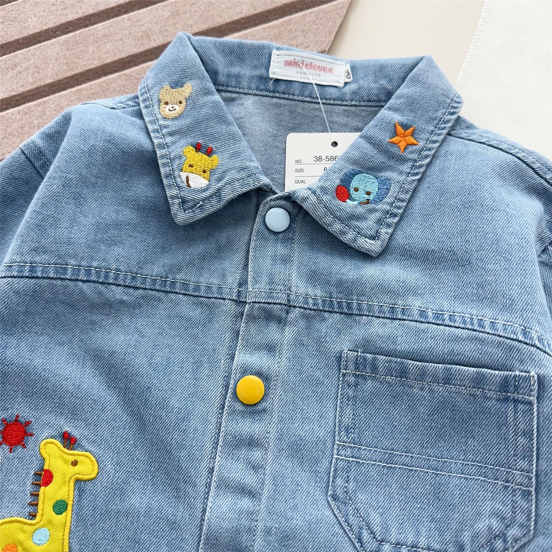 Boys and Girls Denim Shirts 2025 Autum New Baby Autum Long-Sleeved Jackets Kidsren's Autum Shirts Trendy 8079